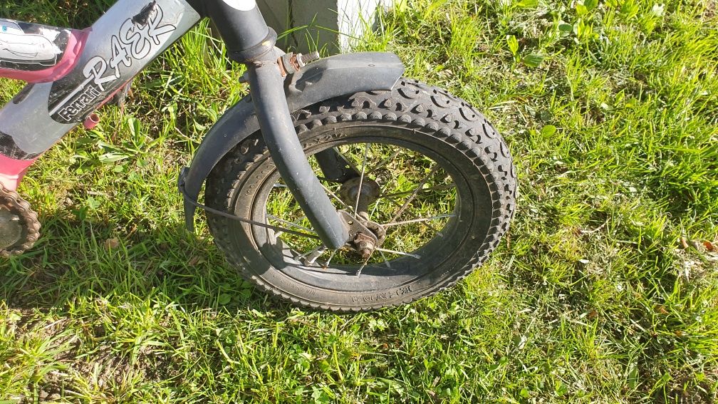 Rowerek 12 cali nowe opony i siodełko