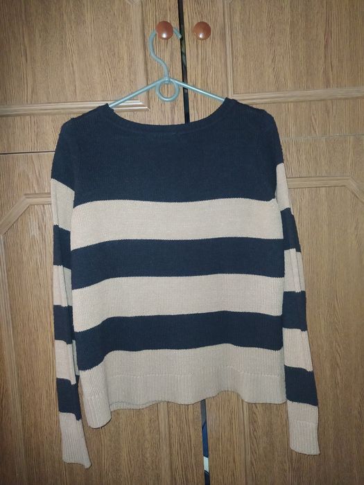 Женская кофта, размер 46. (М). Женская одежда, вещи.