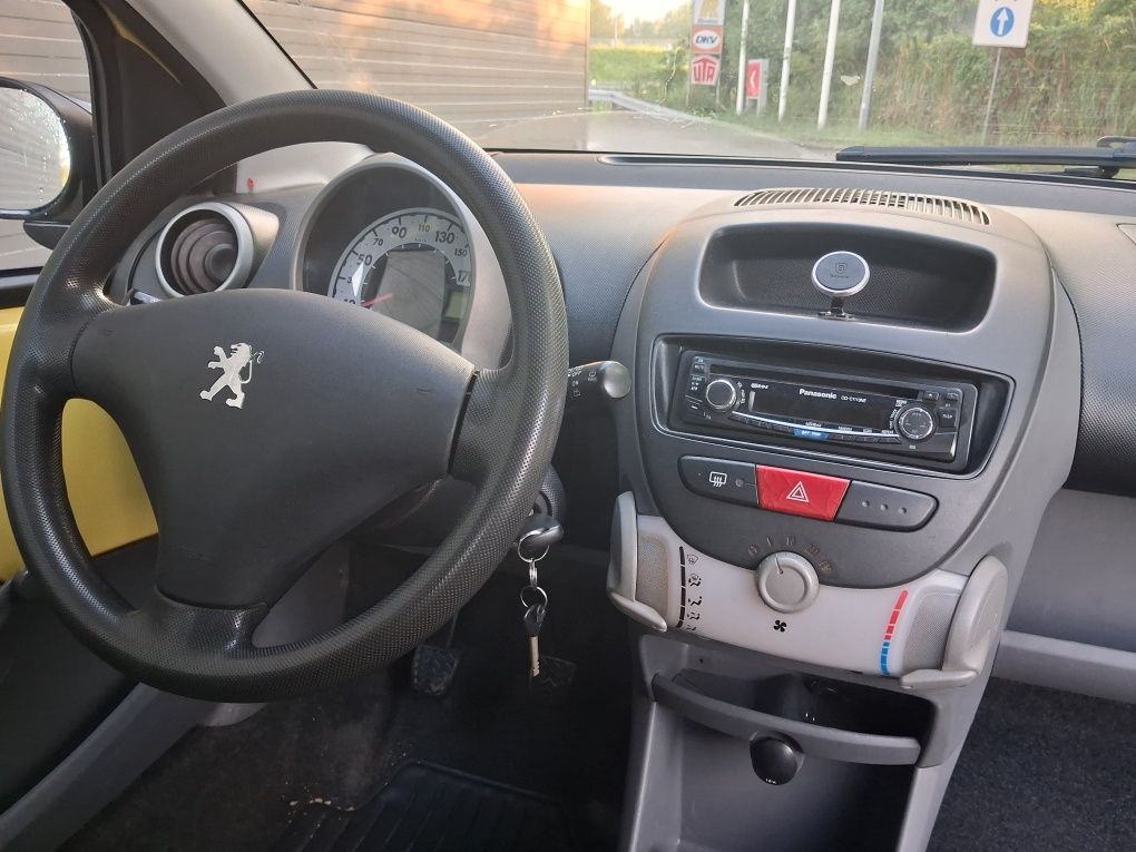 Żółta Strzała z silnikiem Toyoty* Peugeot 107* Nowe opony filtry olej*