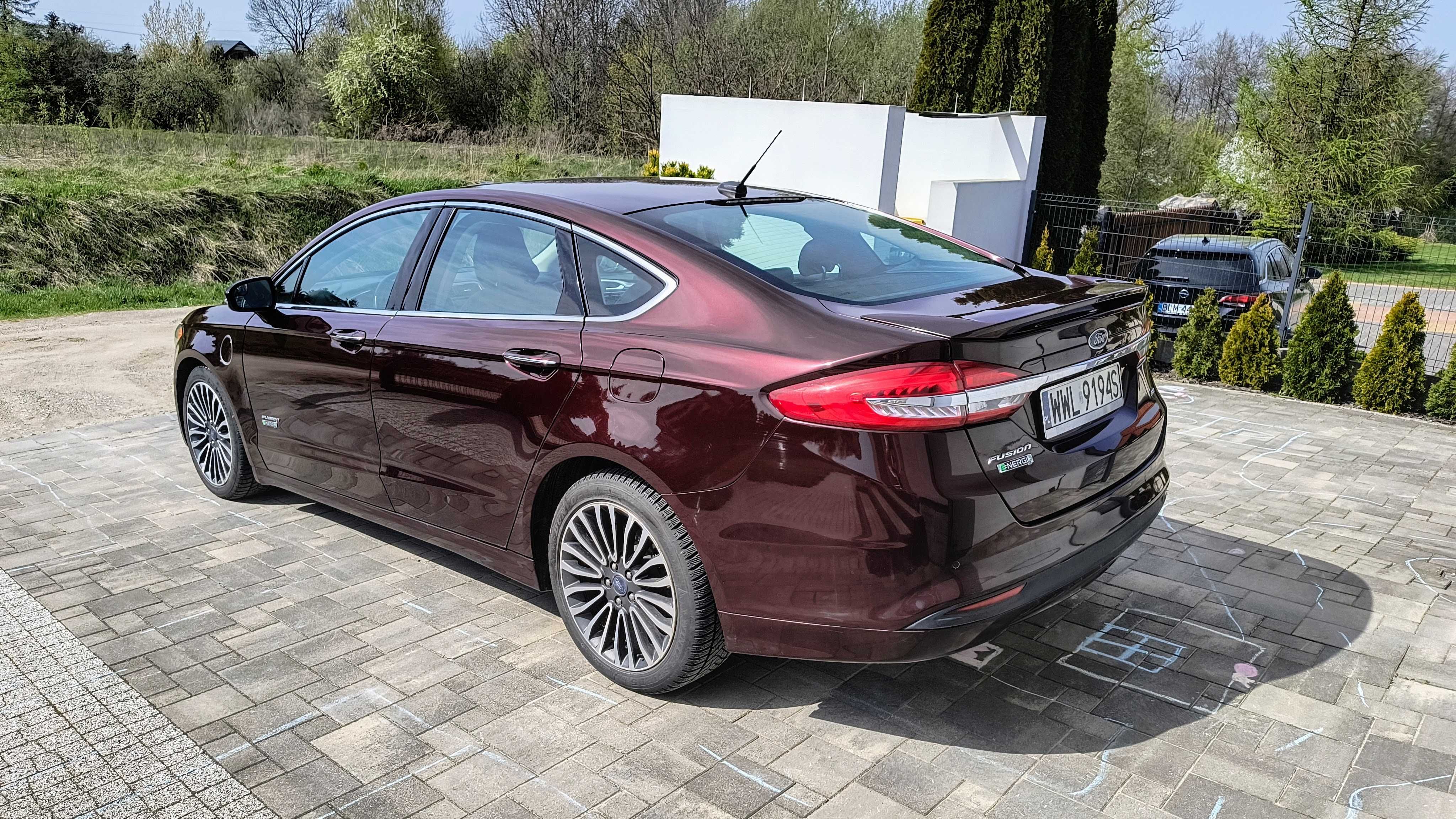 Ford Fusion Mondeo Hybryda hybrid Plug IN