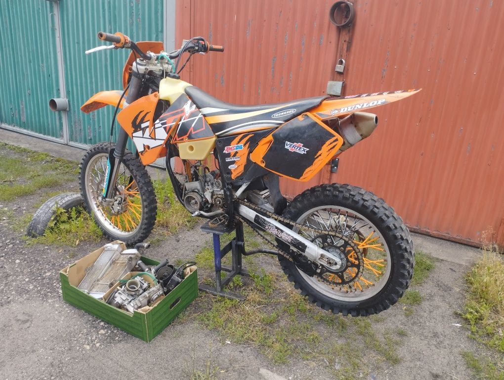 KTM EXC 250 siedzenie CZĘŚCI sprzęgło karter wał 400 450 SX  520 525