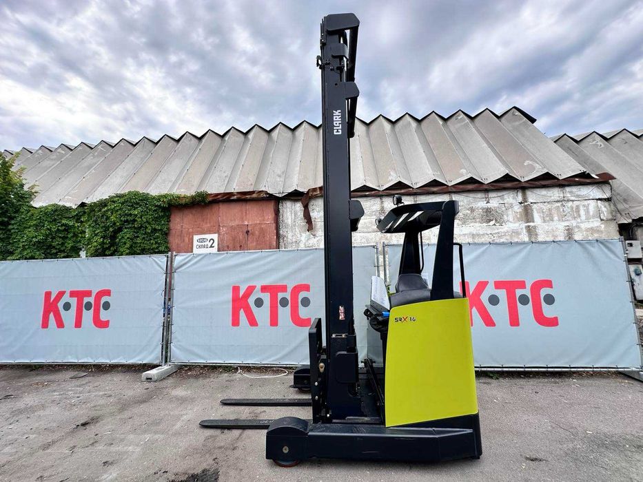 Новий електричний річтрак CLARK SRX14/16