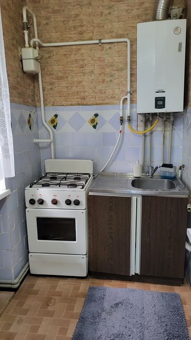 Здам 2ккв в Центрі з газовим опаленням!