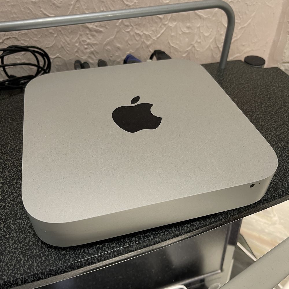 Mac mini A1347 (мини-системный блок)