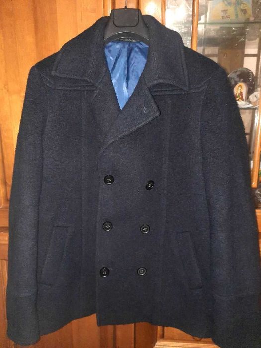 Чоловіче пальто темно-синього кольору фірми Arber