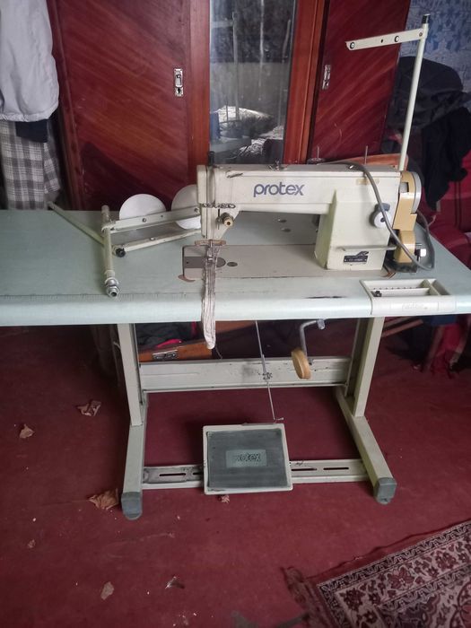 Продам Швейну машинку