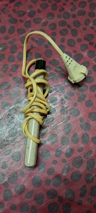 Обогреватель для воды (аквариума).