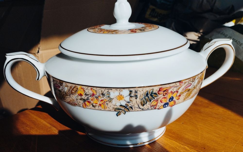 Waza do zupy Villa Italia jak nowa wejdzie 3,5 - 4 litra