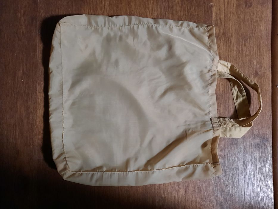 Отрезы плащевой ткани