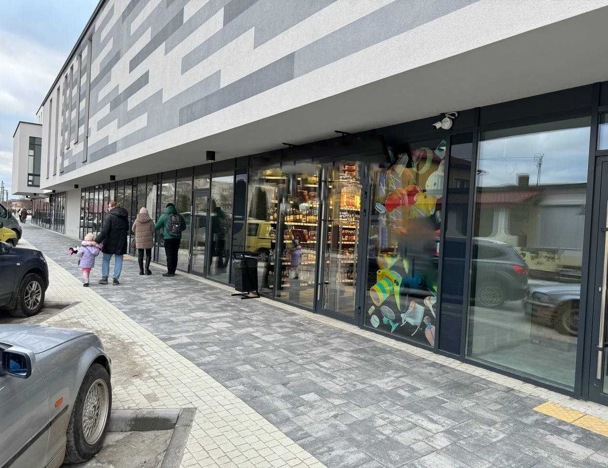Продаж комерційного приміщення в ТЦ "Mac Way" у м. Яворів