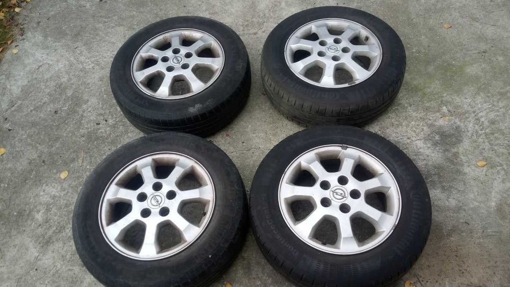 Felgi z oponami 15 opel zafira A