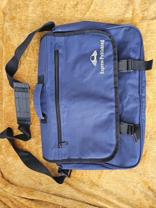 Torba na laptop pojemna, wodoodporna