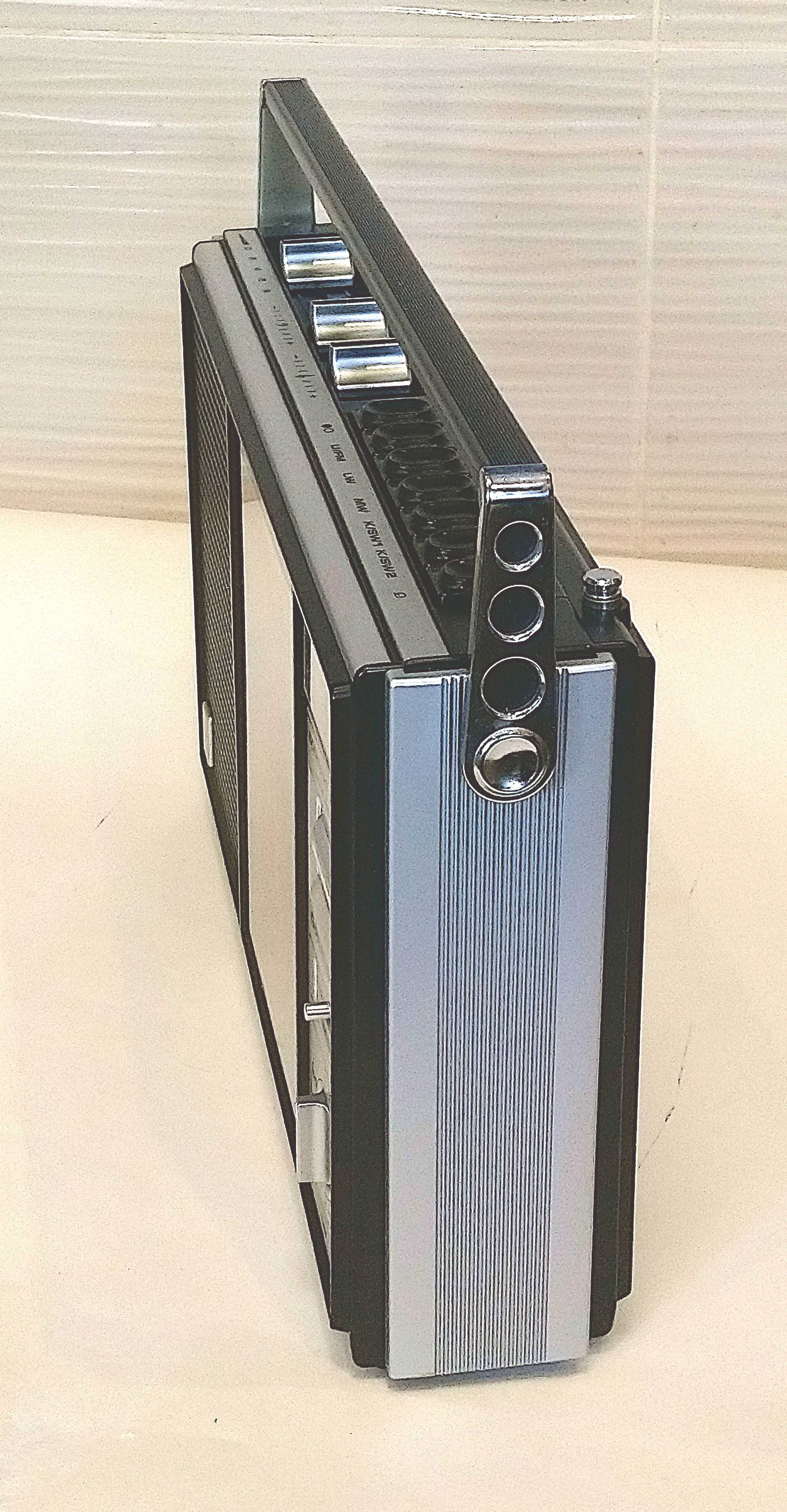 Радиоприемник Grundig Concert boy 1500 luxus