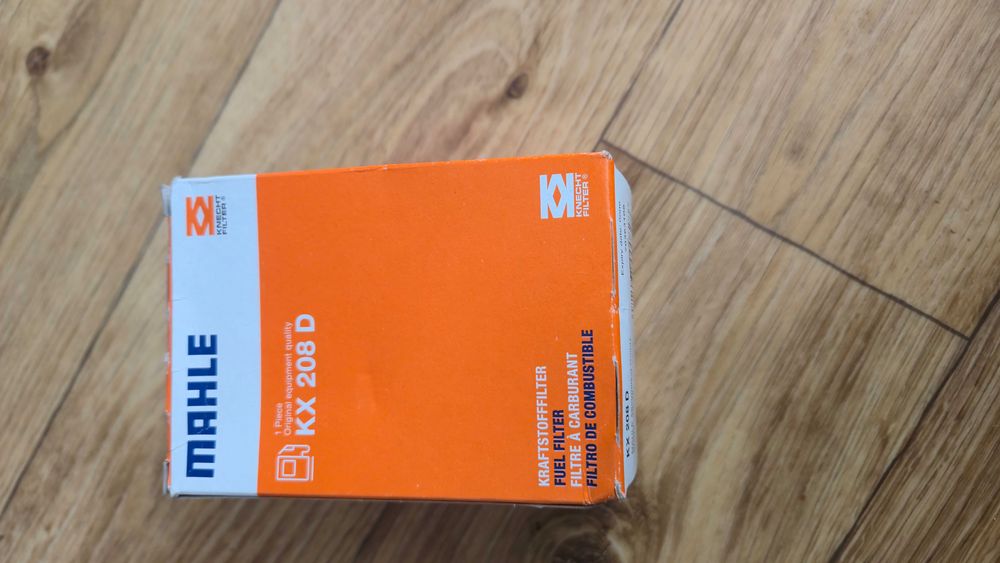 Топливный фильтр KNECHT KX 208D