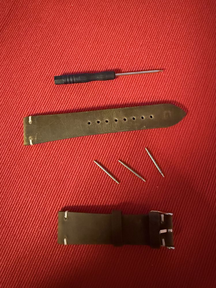Nowy, skórzany, brązowy pasek do zegarka, 21mm