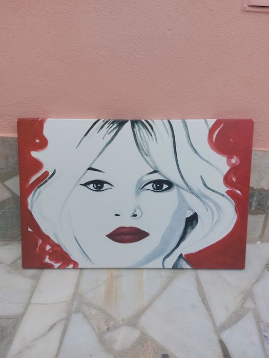 Quadro mulher Branco e vermelho
