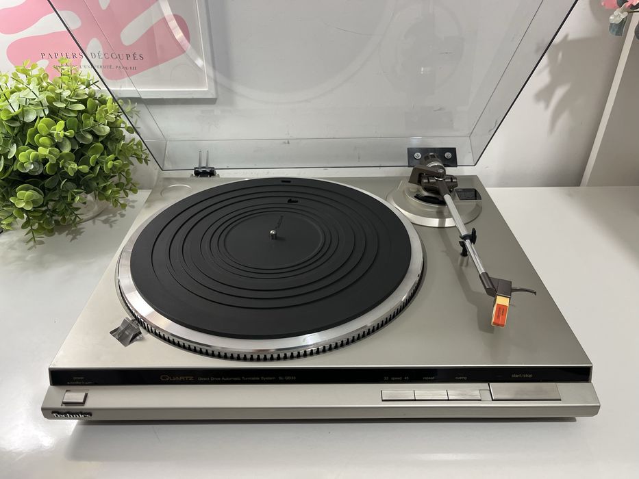 Gramofon Technics SL QD33 po serwisie, szampański i grafitowy