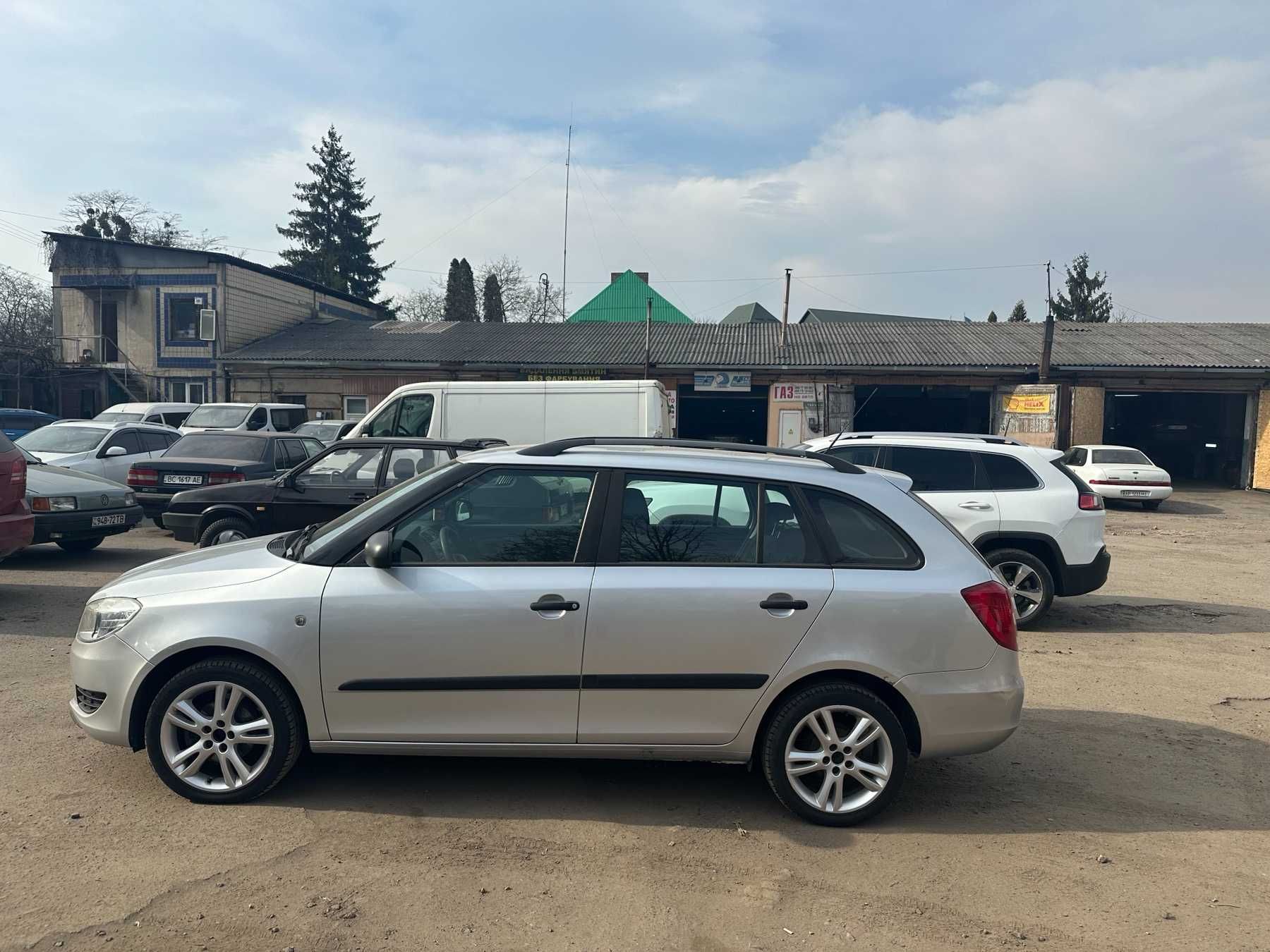 Оренда авто 2450 грн за тиждень Skoda * Dacia* Renault*Kia*Volkswagen