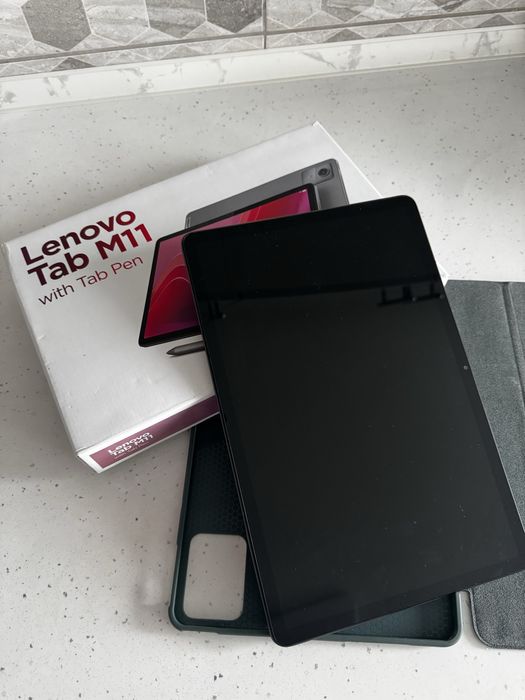 Продам планшет LENOVO  M11 8/128+ Pen