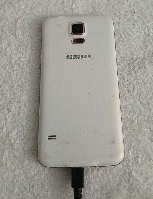 Samsung Modelo SM-G900F para peças Problema no Visor