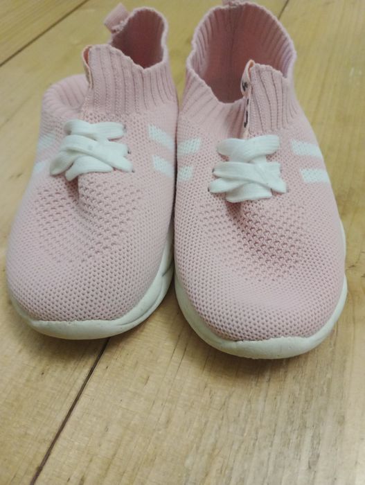 Кросівки для дівчинки