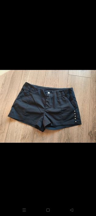 Czarne szorty Pull & Bear