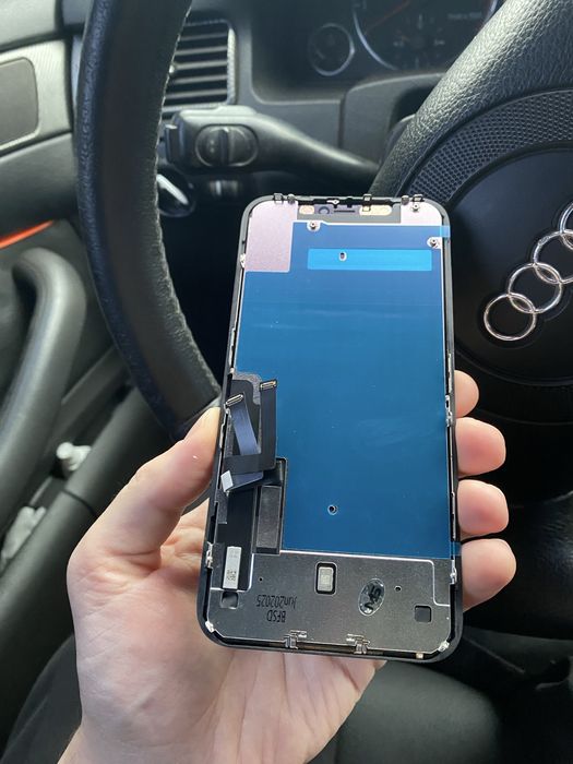 Екран iPhone 11 (тач + дисплей)