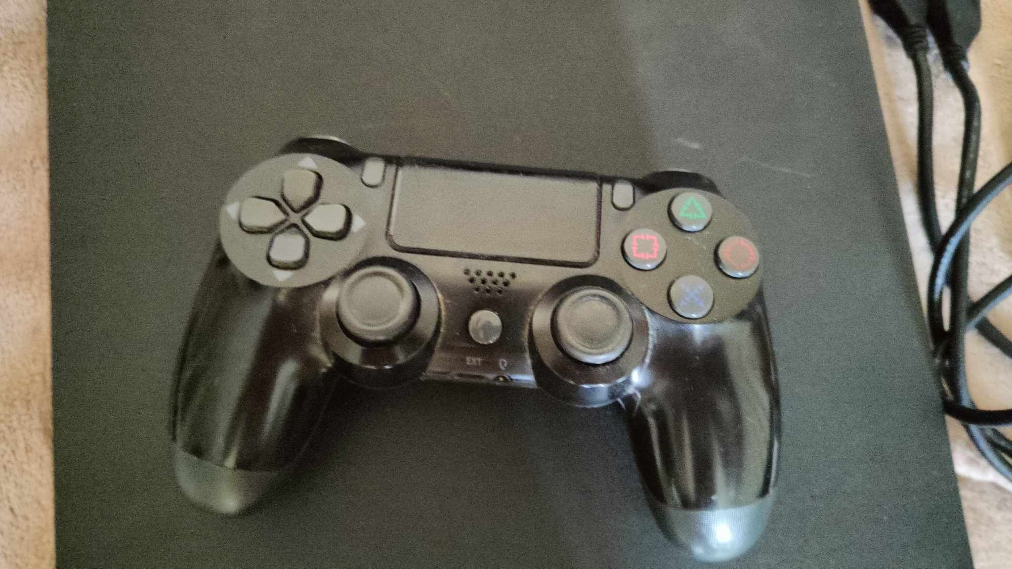 Sprzedam PS4 slim