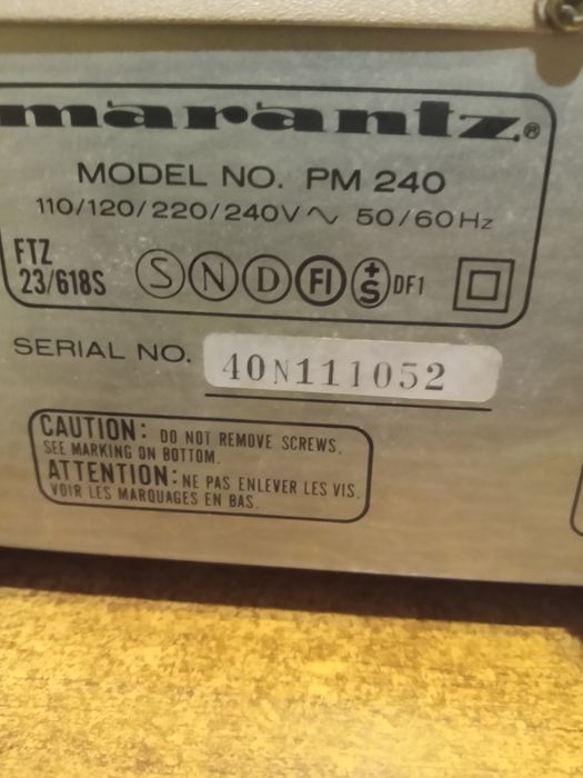 Усилитель Marantz PM 240