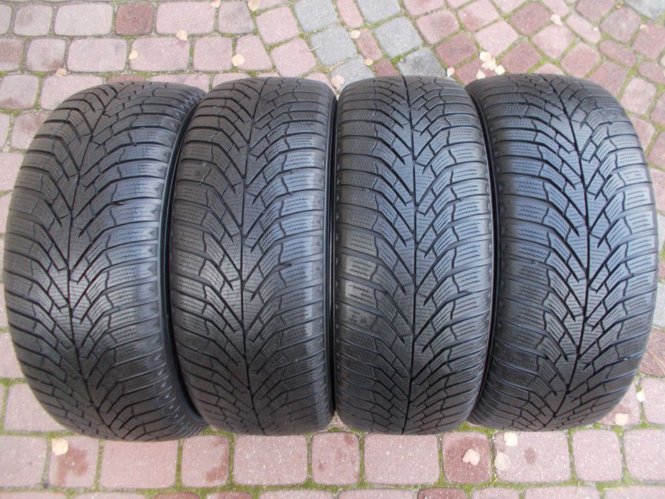 Opony zimowe 16" 215/55 Kumho WinterCraft WP52  2023r.