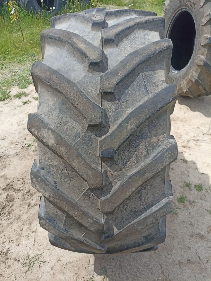 Ładna opona zachodnia wzmocniona TRELLEBORG TM 800 zdrowa 540/65 R28