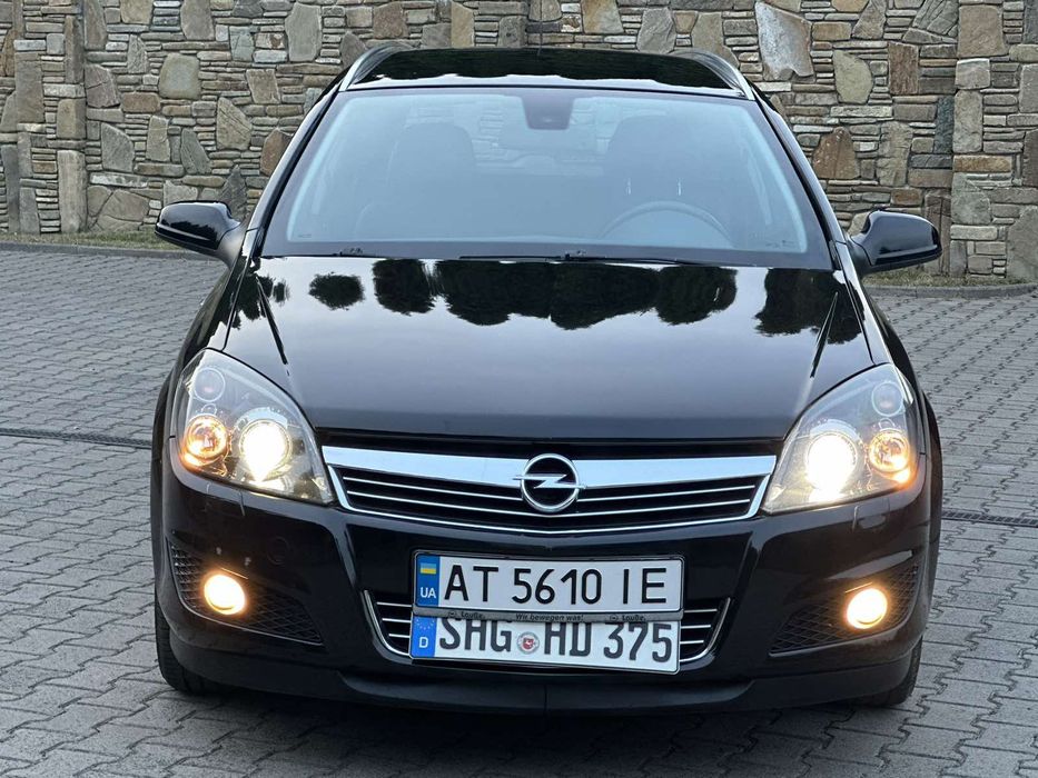 Продається гарний автомобіль