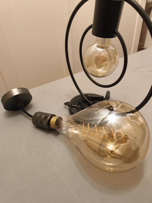 Zestaw lampka nocna i lampa sufitowa