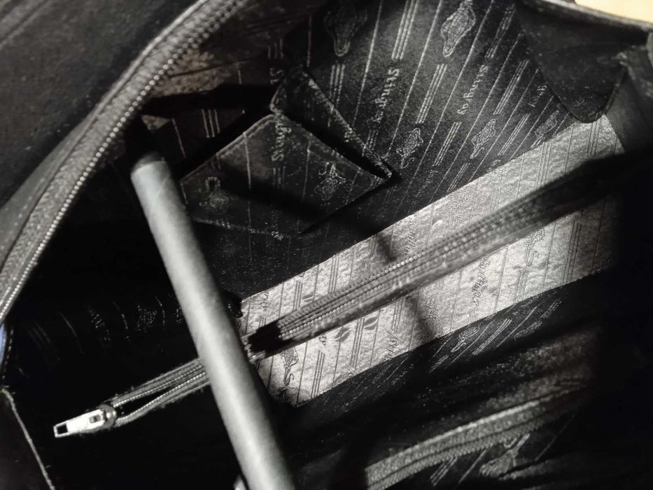 Sprzedam nieużywaną oryginalną damską torebkę Stingray