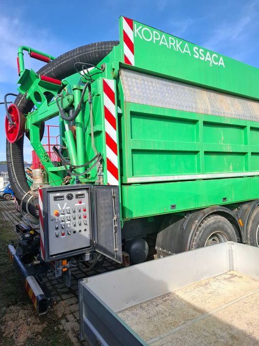 Koparka ssąca Mercedes Actros 3336