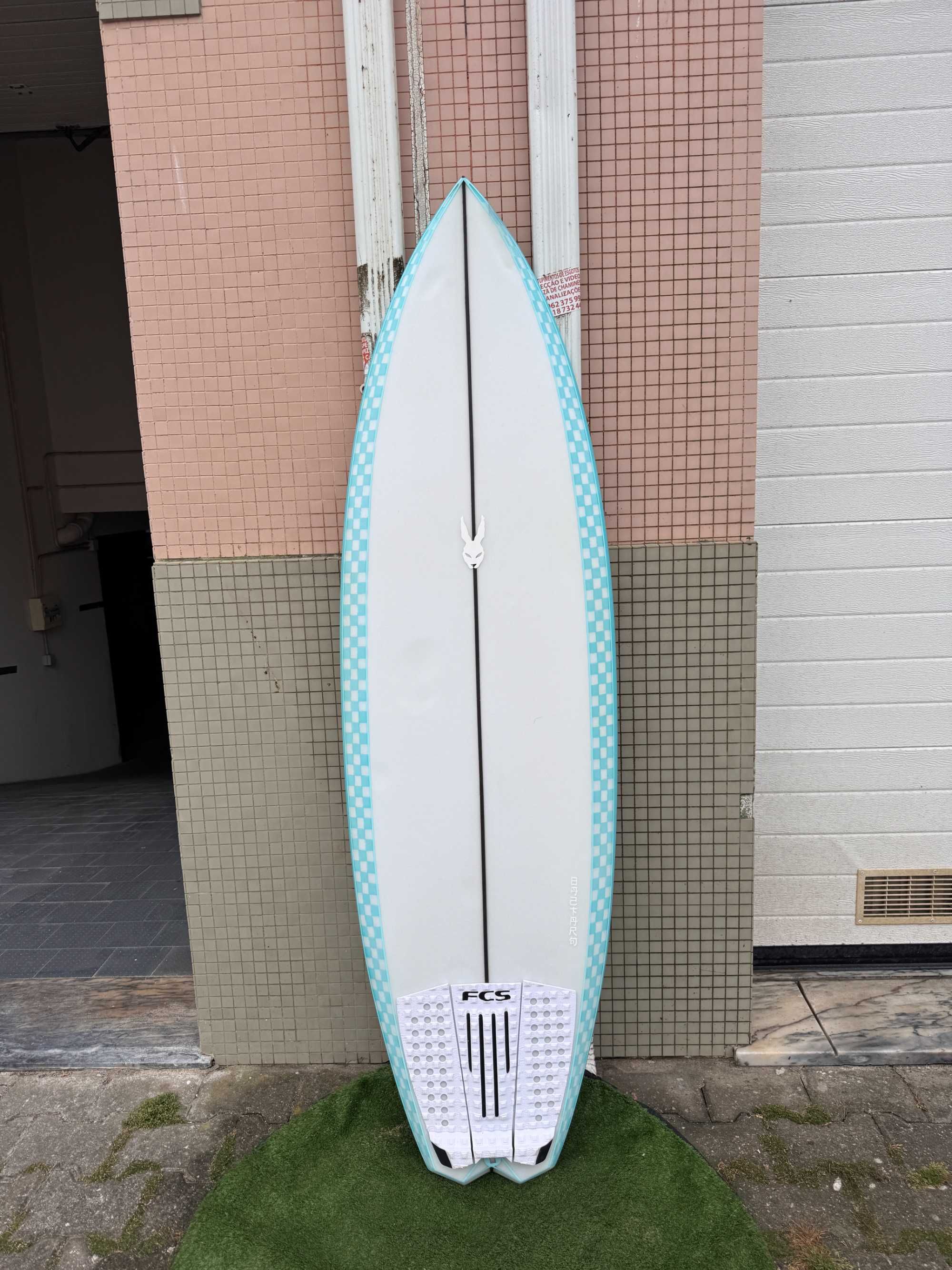 Prancha de Surf Shortboard 5'8" – 33L – Quase Nova