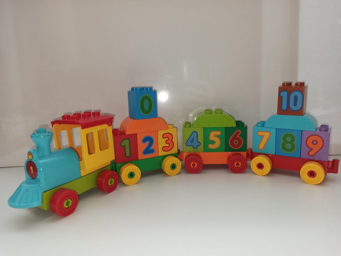 Klocki Lego Duplo pociąg z cyferkami