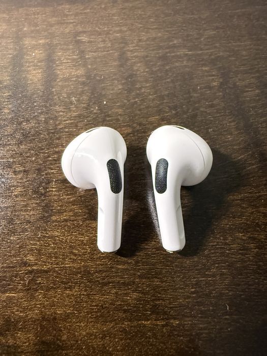 AirPods Pro 2 lightning
