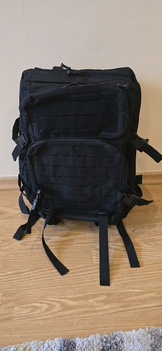 Plecak wojskowy taktyczny system molle czarny 45l