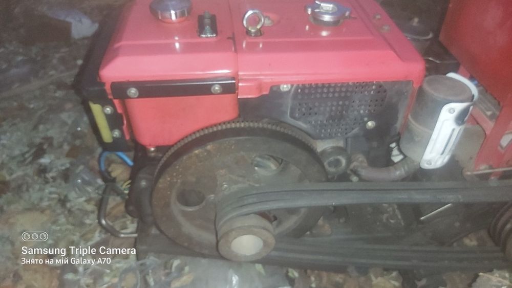 Двигун мотоблока 8 к.с. з дуже малим напрацюванням.