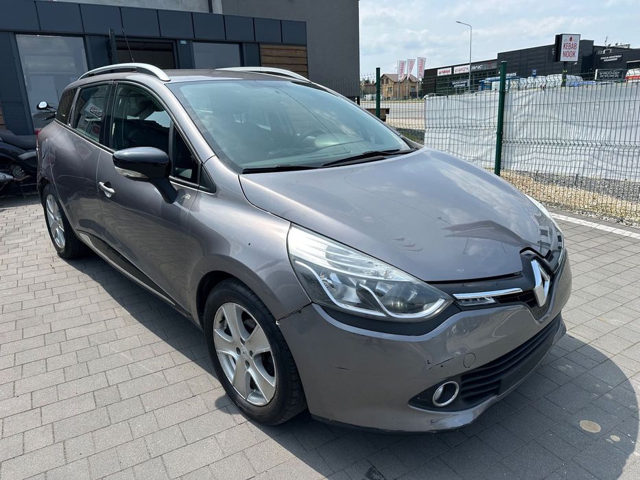 Renault Clio Do poprawek Sprowadzone Po opłatach Jeździ