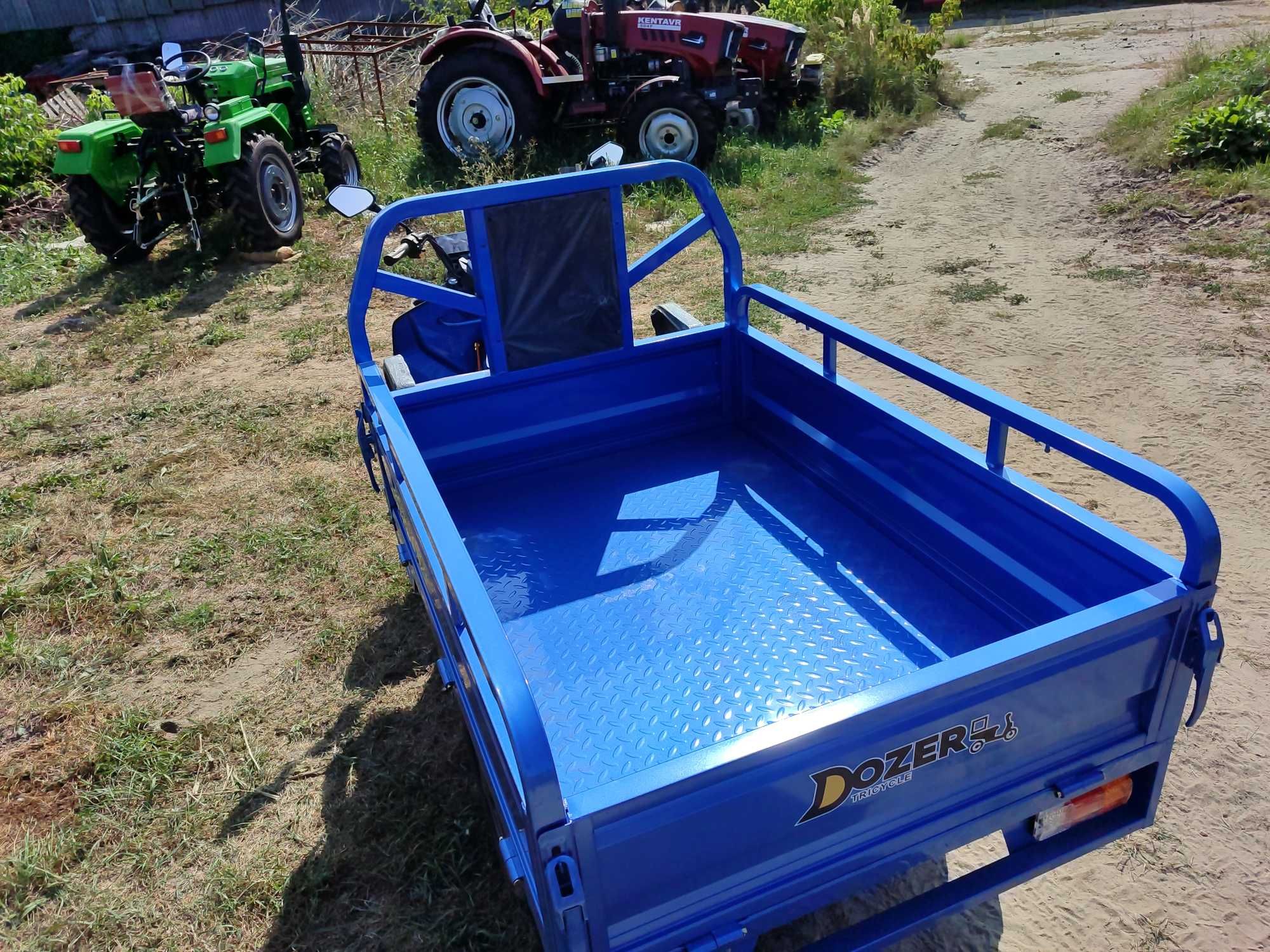 Электро трицикл Dozer 1200 E доставка к дому