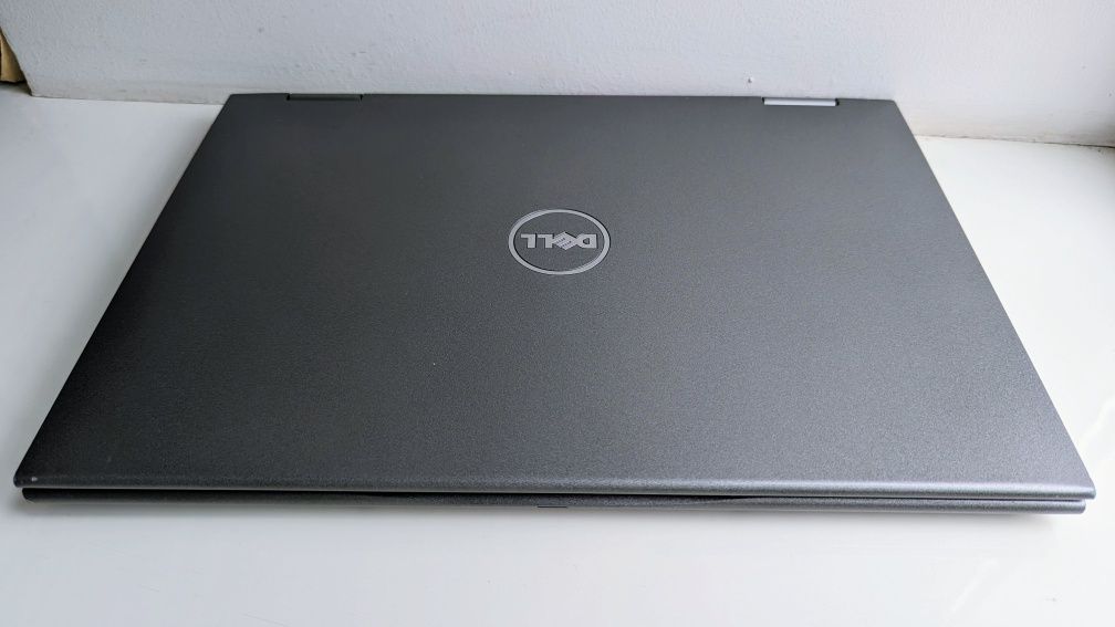 Ноутбук планшет трансформер Dell Inspiron 13 5378 Intel Core i3 7100u