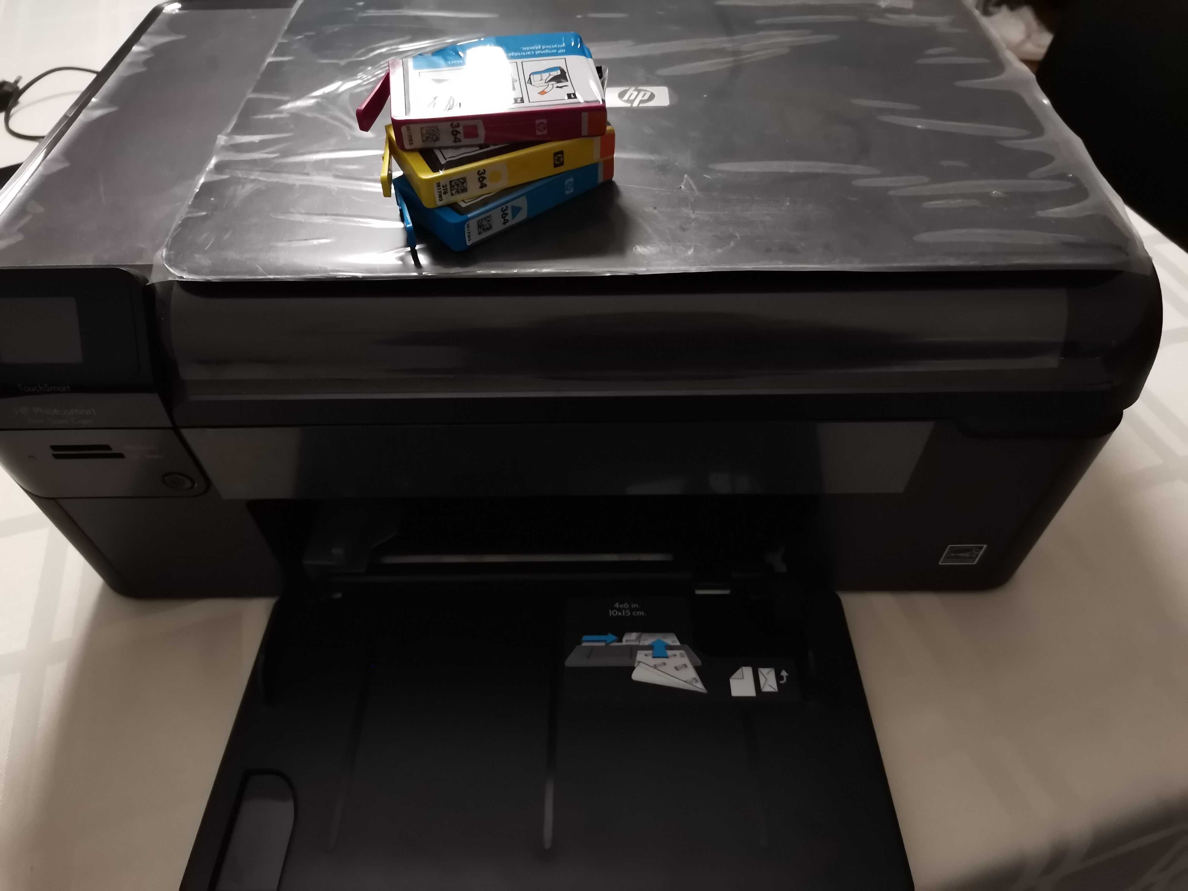 Impressora hp photosmart praticamente nova + oferta tinteiros da hp!