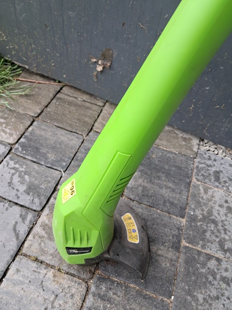 Podkaszarka elektryczna