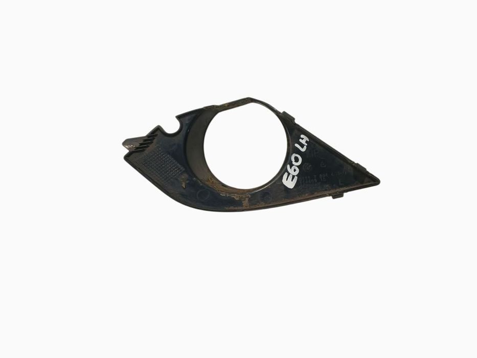 KRATKA OSŁONA RAMKA HALOGENU LEWA BMW 5 E60 E61 M-PAKIET 51117896603