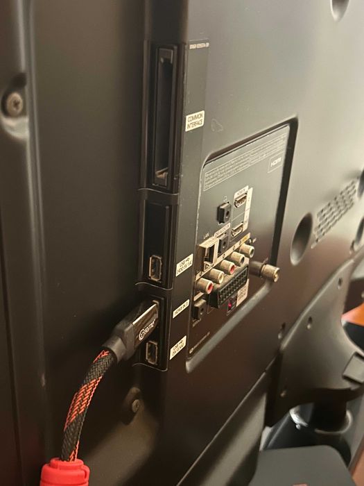 Телевізор  Samsung UE40ES5500W