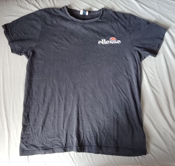 Футболка elessee