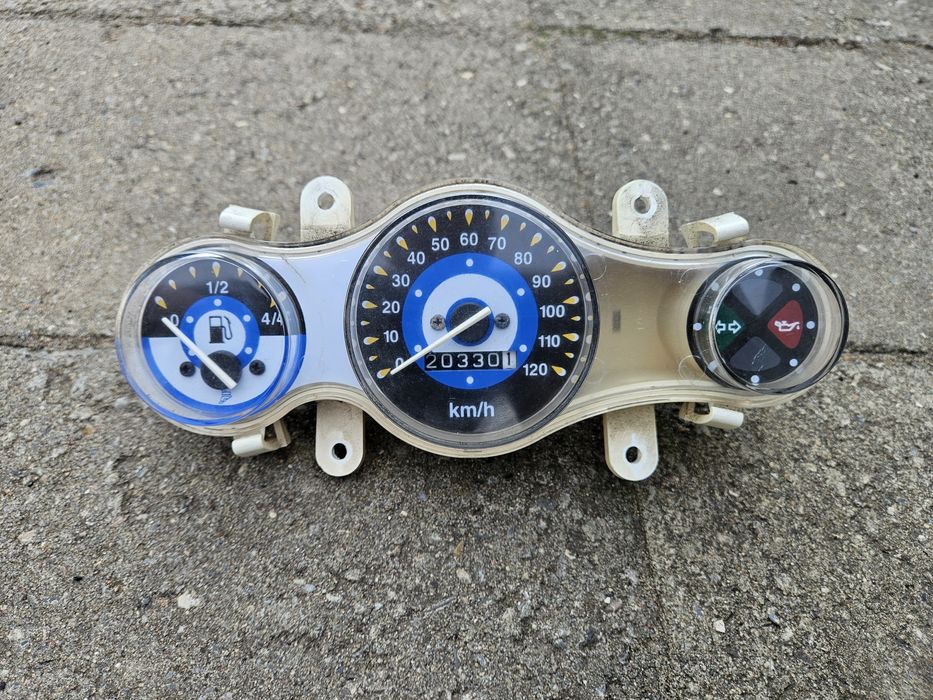 Licznik, zegary Suzuki Katana ay 50 2t, ac chłodzony powietrzem