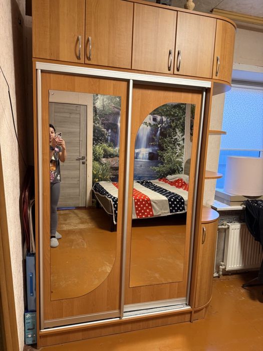 Продам шкаф-купе